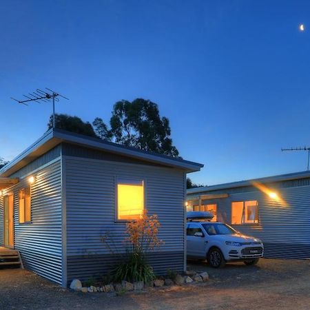 Orford Beachside Holiday Park ภายนอก รูปภาพ